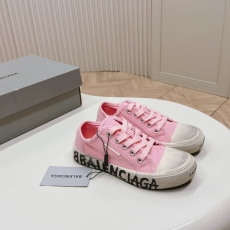 Balenciaga Low Shoes